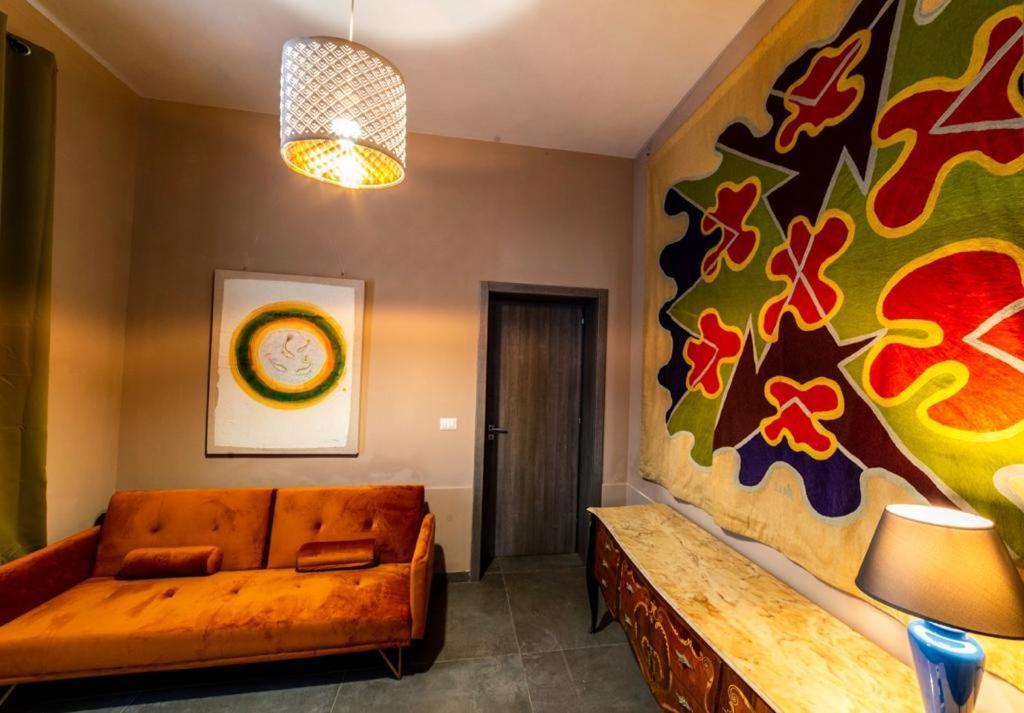 Speciale Tarshito'S Home - Atrium And Terrace Bari Bagian luar foto